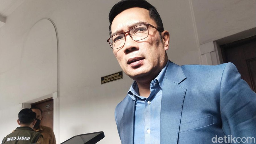 Gubernur Jabar Ridwan Kamil. Gubernur Jabar Ridwan Kamil.