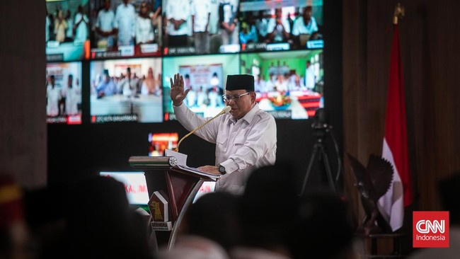Menurut Prabowo Subianto, masa jabatan ketua umum merupakan urusan internal masing-masing parpol.