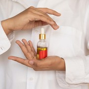 Aman Dipakai sebagai Perawatan Kulit Wajah Berjerawat Setiap Hari, Ini 5 Manfaat Jojoba Oil
