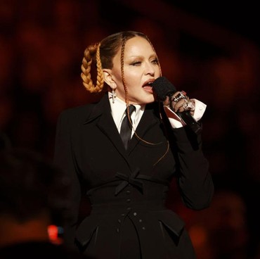 Madonna Bertemu Katy Perry Sebelum Tak Sadarkan Diri hingga Masuk RS