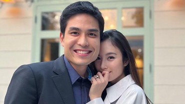 img-title 7 Momen Kebersamaan Nong Poy Transgender Tercantik Dunia & Calon Suami Tajir