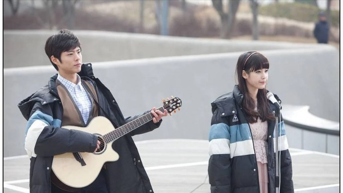 Park Bo Gum dan IU sekitar 12 tahun lalu / Foto: allkpop.com