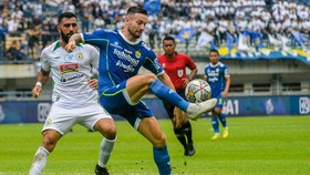 Klok Soal Bentrok Persib vs Persija: Emosi yang Berbeda