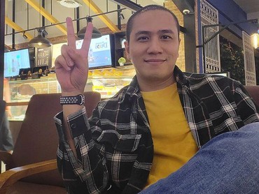 img-title 7 Potret Terbaru Ressa Herlambang Eks Nia Ramadhani yang Jatuh Bangkrut