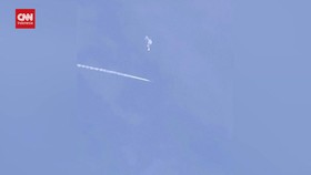 VIDEO: AS Tembak Balon Mata-Mata RRT, Tiongkok Sebut Balon Penelitian
