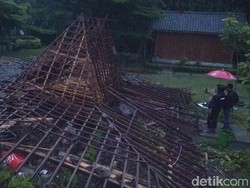 Duh! Angin Kencang, Pendopo Joglo Balkondes di Borobudur Roboh