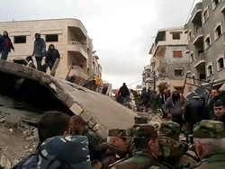 7 Anaknya Terjebak di Puing Bangunan Usai Gempa, Pria Suriah Pasrah