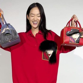 Penggemar Ghibli Merapat! Loewe x Howl's Moving Castle Sudah Rilis! Ada yang Seharga Rp200 Jutaan