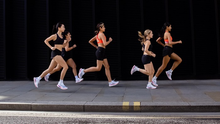 3 Hal yang Perlu Diperhatikan Agar Manfaat Olahraga Lari Kian Terasa! Salah Satunya Pilihan Sepatu