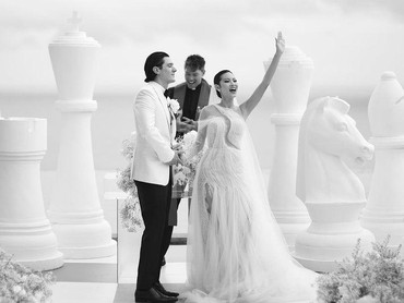 img-title 7 Potret Bahagia Pernikahan Patricia Gouw dan Suami Bule