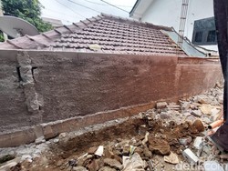 Anggota Dewan Minta Dinas Citata DKI Atasi Masalah Tembok Bu Ami