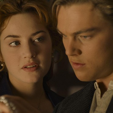 Kate Winslet Bongkar Misteri Leonardo DiCaprio di Ending 'Titanic'