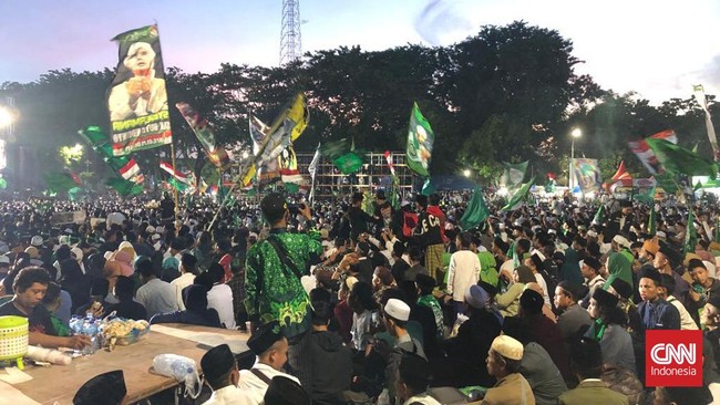 Fasilitas GOR Sidoarjo Rusak, Panitia Harlah 1 Abad NU Siap Ganti Rugi Panitia Puncak Satu Abad Harlah NU berkomitmen mengganti kerusakan fasilitas umum di Kabupaten Sidoarjo selama gelaran akbar tersebut.