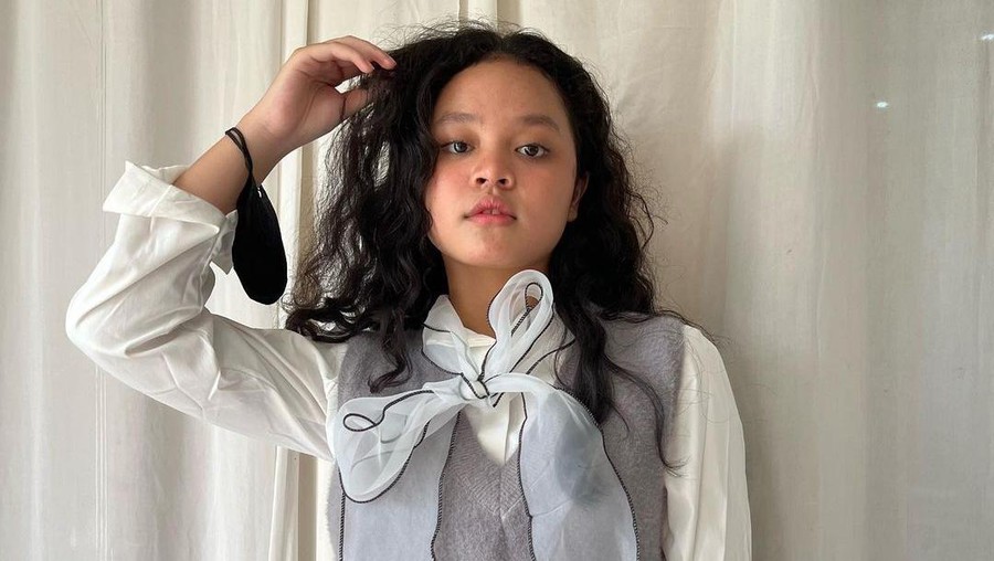 Beranjak Remaja, Ini Cara Romaria Ubah Imej Penyanyi Cilik