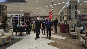 FOTO: CT Turun Gunung Pimpin Transformasi Transmart