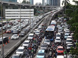 Macet di Jakarta Bikin Pusing Kepala, Ini Biang Keroknya!