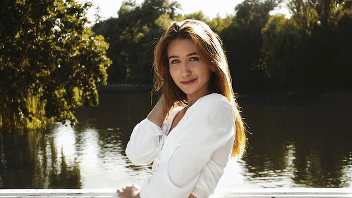 5 Zodiak Ini Terkenal Paling Bijaksana, Jago Banget Menenangkan Hati dan Pikiran Orang Lain!