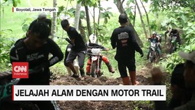VIDEO: Jelajah Alam dengan Motor Trail