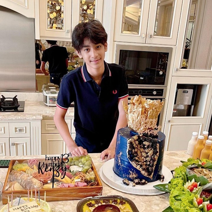 <p>Kenzy Taulany, anak kedua Andre Taulany, baru saja berulang tahun ke-14. Kenzie genap berusia 14 tahun pada 19 Januari 2023. (Foto: Instagram @kenzy_taulany_)</p>