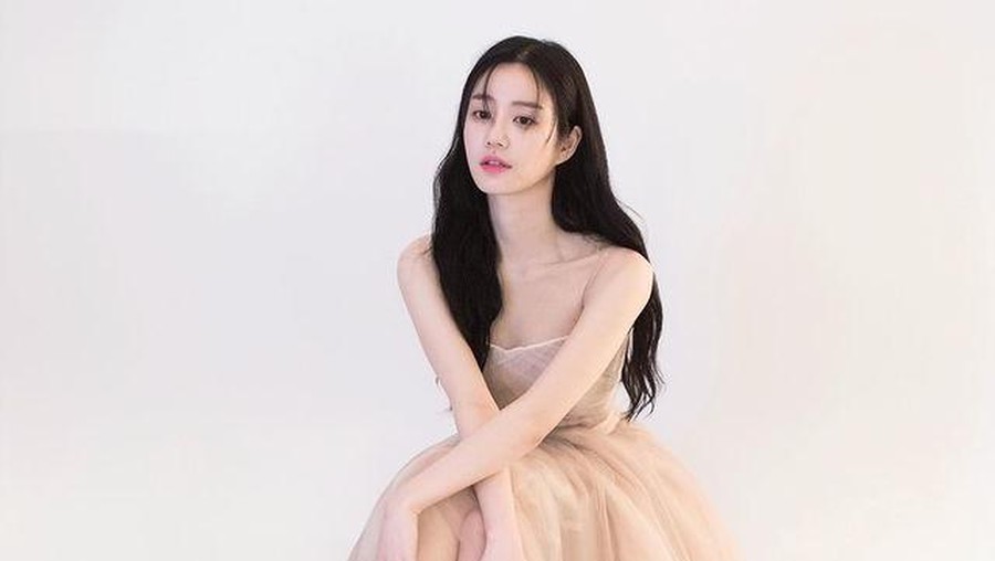 Lee Yoo Bi