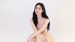 7 Potret Lee Yoo Bi dari 'Cinta Pertama' Kini Calon Kakak Ipar Lee Seung Gi