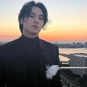 Intip Pesona Mingyu 'SEVENTEEN' dengan Rambut Gondrong, Sukses Bikin Fans Heboh!