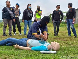 Pria Ngamuk di Pra-Rekonstruksi Pembunuhan Siswi SMP Open BO Sukoharjo