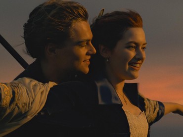 img-title Benar Kata James Cameron, 25 Tahun 'TITANIC' Menjelma Jadi Mosaik Nostalgia Nan Klasik