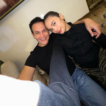 Violenzia Jeanette Umumkan Putus dari Marcelino Lefrandt