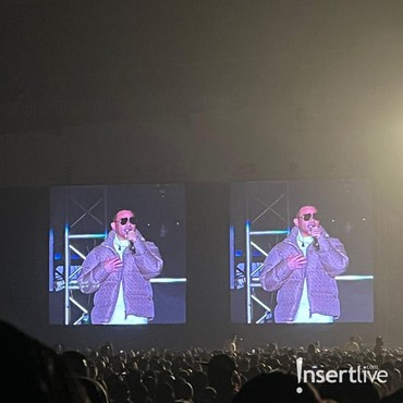 Judika Bakar Semangat Penonton Konser Westlife 'The Wild Dreams Tour'