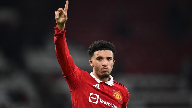 Jadon Sancho dan Harry Maguire diklaim masuk daftar 13 pemain yang akan dijual Manchester United di bursa transfer musim ini.