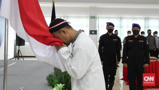 Staf Khusus Menteri Agama Nuruzzaman berambisi Densus 88 terus mengawal proses deraikalisasi ini sampai akar rumput simpatisan JI.