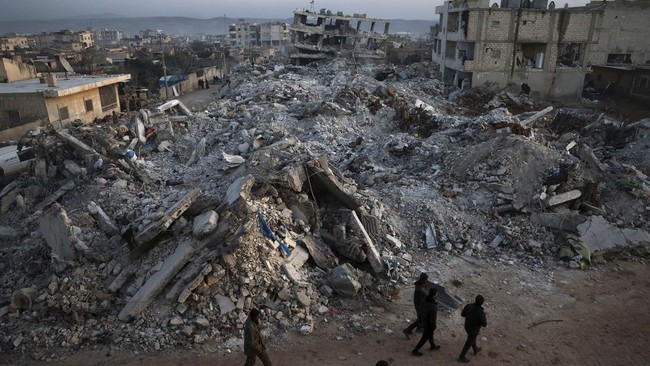 Badan Pengungsi untuk PBB (UNHCR) memperkirakan lebih dari lima juta warga Suriah kehilangan tempat tinggal usai gempa pada Senin (6/2) lalu.