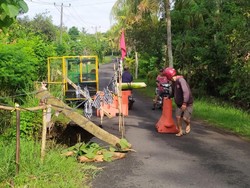 Jalan di Kaliakah Jembrana Ambles, Penerangan Saat Malam Hari Minim
