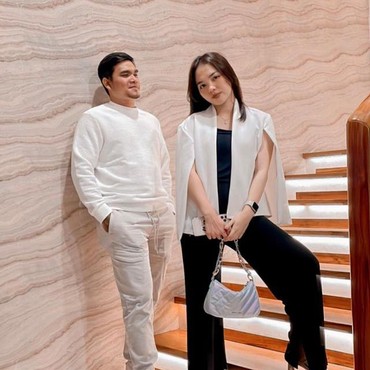 Awalnya Niat Main-main, 7 Potret Maell Lee & Anggita Jadi Pengantin Baru