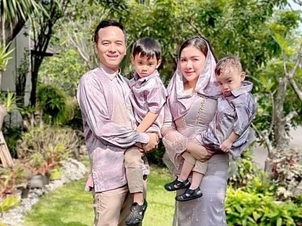 10 Nama Anak Laki-laki dari Penyanyi Indonesia yang Aesthetic & Artinya, Nama Anak Beby Romeo Curi Perhatian