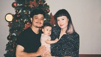 <p>Bunda, kita doakan agar Millie tumbuh menjadi anak sehat dan selalu diberikan kebahagiaan dalam hidupnya, ya! (Foto: Instagram: @derbyromero)</p>