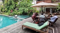 7 Potret Rumah Keluarga Tantowi Yahya di Bali, Menyatu dengan Alam