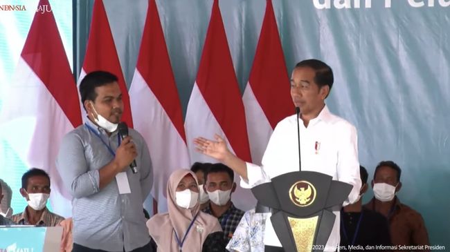 Jokowi Patok Subsidi KUR Rp48 T di 2024