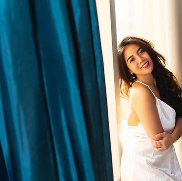 7 Potret Angel Selebgram Seksi Ngaku Pernah Tidur dengan Artis SC