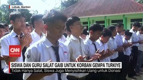 VIDEO: Sholat Ghaib Doa Bersama Siswa Sekolah untuk Korban Gempa Turki