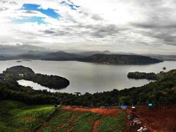 Wisata Puncak Bollangi Gowa, Panorama Alam Bak Raja Ampat