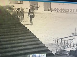 Detik-detik Remaja di Tarakan Tendang Kepala Kakek hingga Jatuh Tersungkur