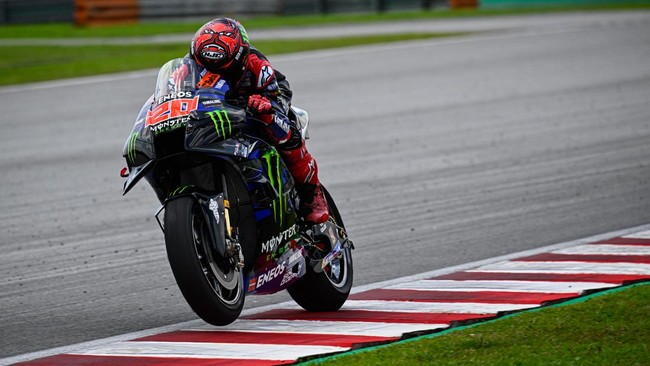 Fabio Quartararo stres setelah hanya mampu finis di posisi 21 pada Sprint Race MotoGP Inggris 2023 dan terpaut lebih 30 detik dari Alex Marquez.