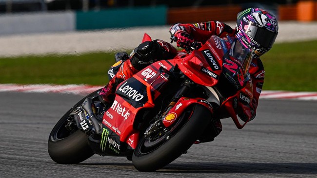 Pembalap tim Ducati Enea Bastianini dipastikan absen dalam MotoGP Amerika 2023 karena masih dalam pemulihan cedera.