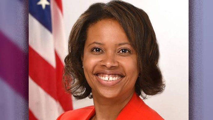 img-title Kenalan dengan Chiquita Brooks-LaSure, Perempuan Kulit Hitam Pertama yang Jadi Kepala Lembaga Kesehatan Amerika