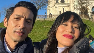 img-title Abimana Aryasatya Ungkap Alasan Mantap Nikah Muda pada Usia 19 Tahun