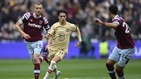 Hasil Liga Inggris: Diwarnai Kontroversi, Chelsea Gagal Tekuk West Ham