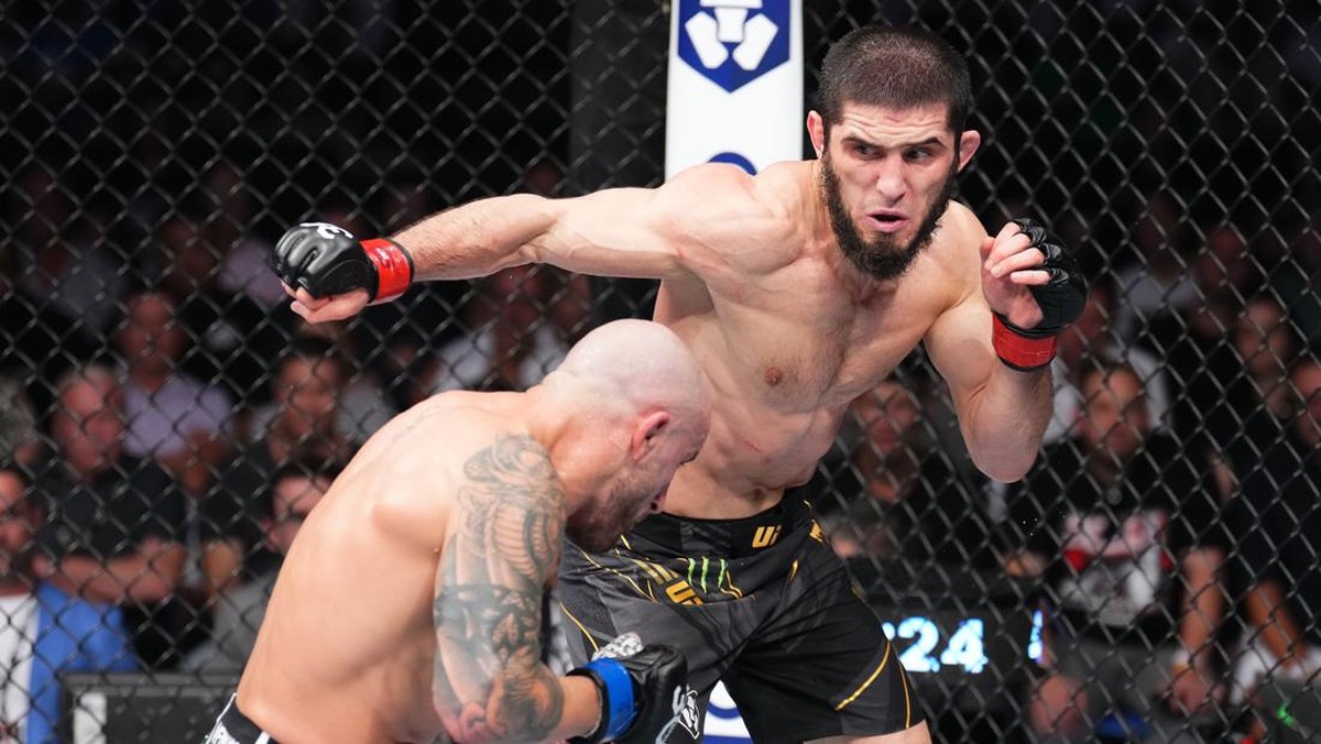 FOTO: Islam Makhachev Jadi Petarung Nomor Satu UFC