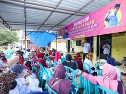 Relawan Sandiaga Uno Gelar Pelatihan Pembuatan Sabun di Tuban